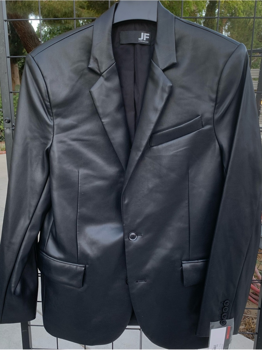 NWT JF J.Ferrar SLIM Black Faux Leather Blazer - Men's Two-Button Suit Jacket